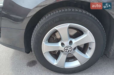 Седан Volkswagen Passat 2008 в 