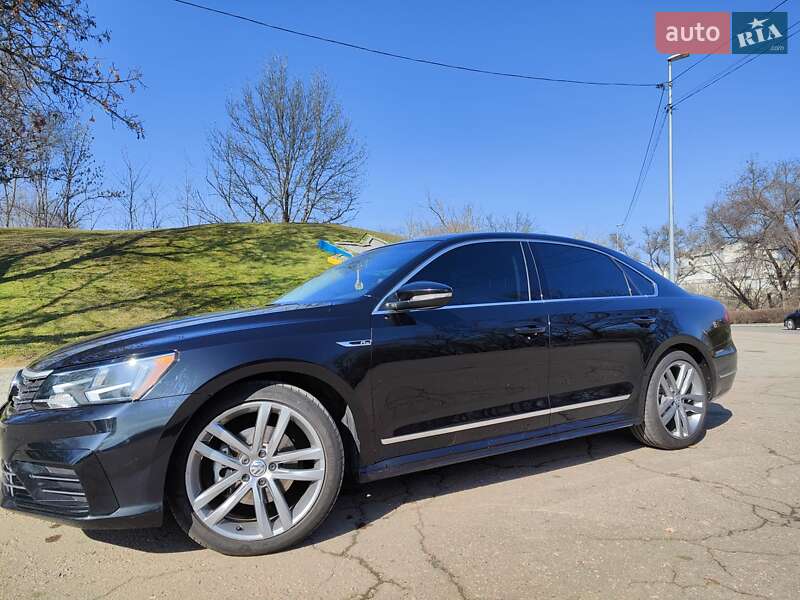 Седан Volkswagen Passat 2017 в Кропивницькому