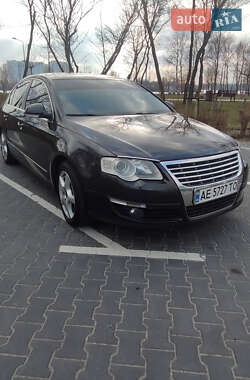 Седан Volkswagen Passat 2006 в 