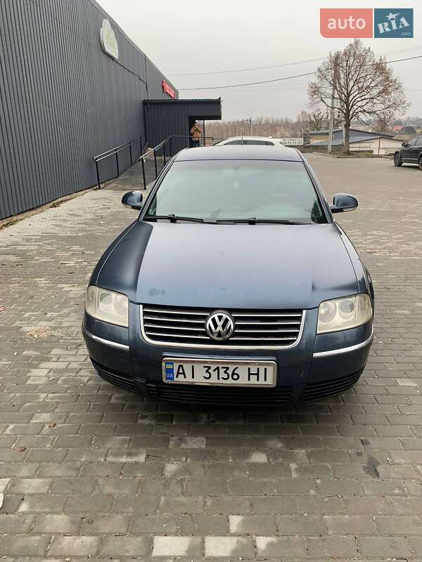 Седан Volkswagen Passat 2004 в Фастове