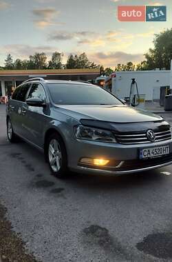 Універсал Volkswagen Passat 2012 в Умані