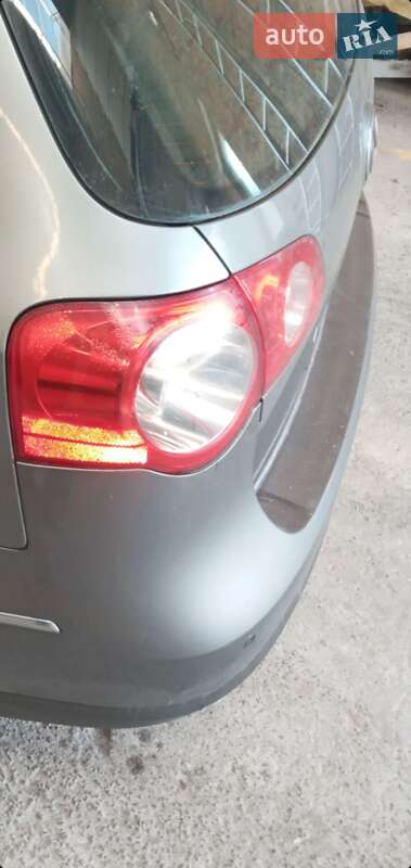 Универсал Volkswagen Passat 2006 в Полтаве