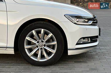 Седан Volkswagen Passat 2019 в 