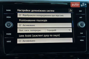 Седан Volkswagen Passat 2019 в 