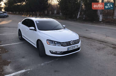 Седан Volkswagen Passat 2015 в 