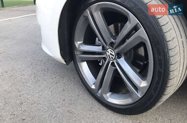 Седан Volkswagen Passat 2015 в 