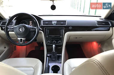 Седан Volkswagen Passat 2015 в 