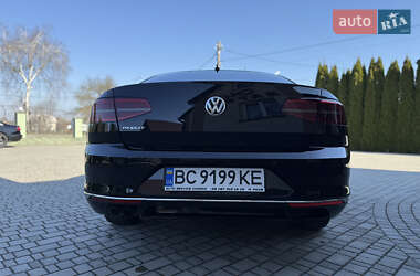 Седан Volkswagen Passat 2016 в 