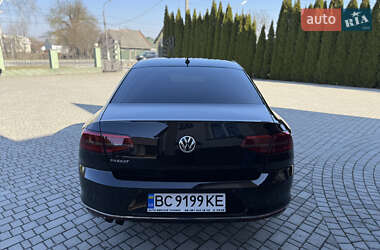 Седан Volkswagen Passat 2016 в 
