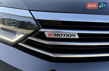 Седан Volkswagen Passat 2016 в 