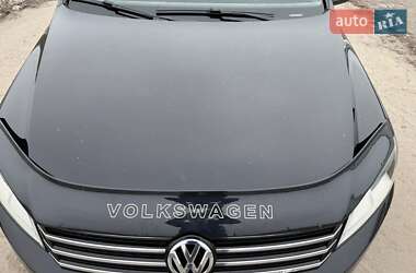 Универсал Volkswagen Passat 2013 в 