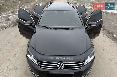 Универсал Volkswagen Passat 2013 в 