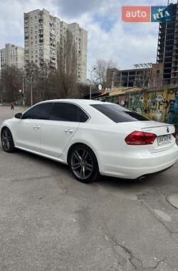 Седан Volkswagen Passat 2013 в 