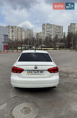 Седан Volkswagen Passat 2013 в 