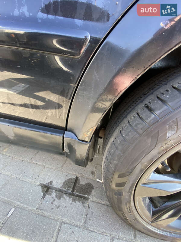 Универсал Volkswagen Passat 2000 в Львове