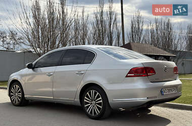 Седан Volkswagen Passat 2011 в 