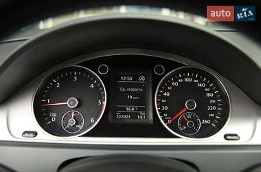 Седан Volkswagen Passat 2014 в 