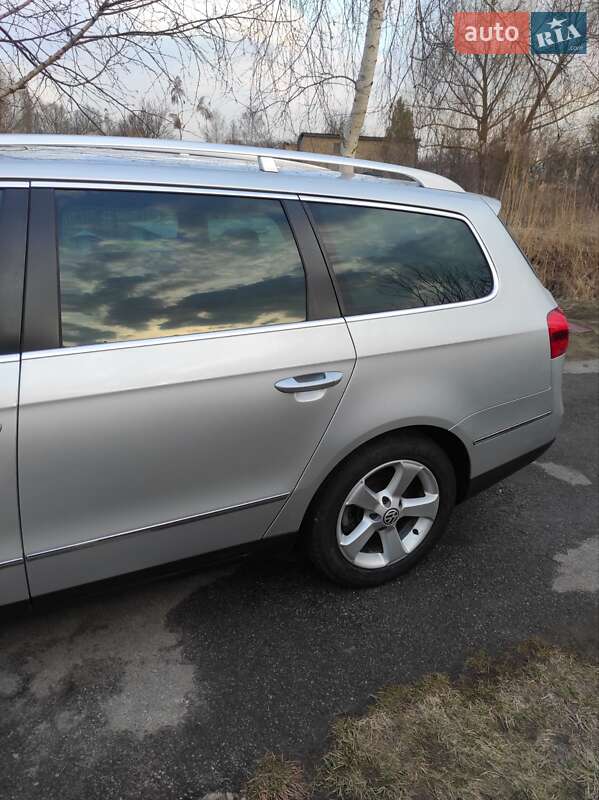 Універсал Volkswagen Passat 2007 в Києві