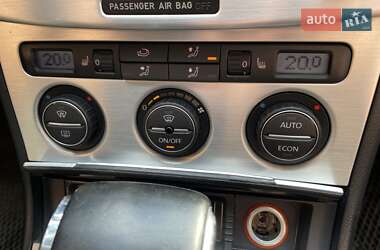 Седан Volkswagen Passat 2006 в 