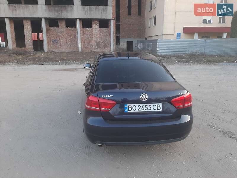 Седан Volkswagen Passat 2012 в Тернополе