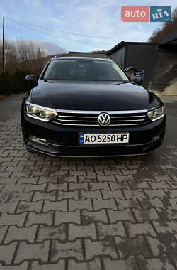 Універсал Volkswagen Passat 2015 в 