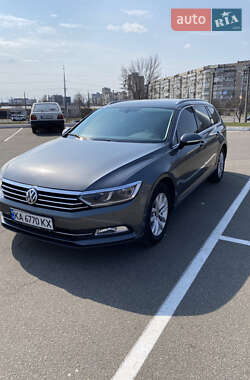 Універсал Volkswagen Passat 2017 в Києві