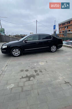 Седан Volkswagen Passat 2006 в 