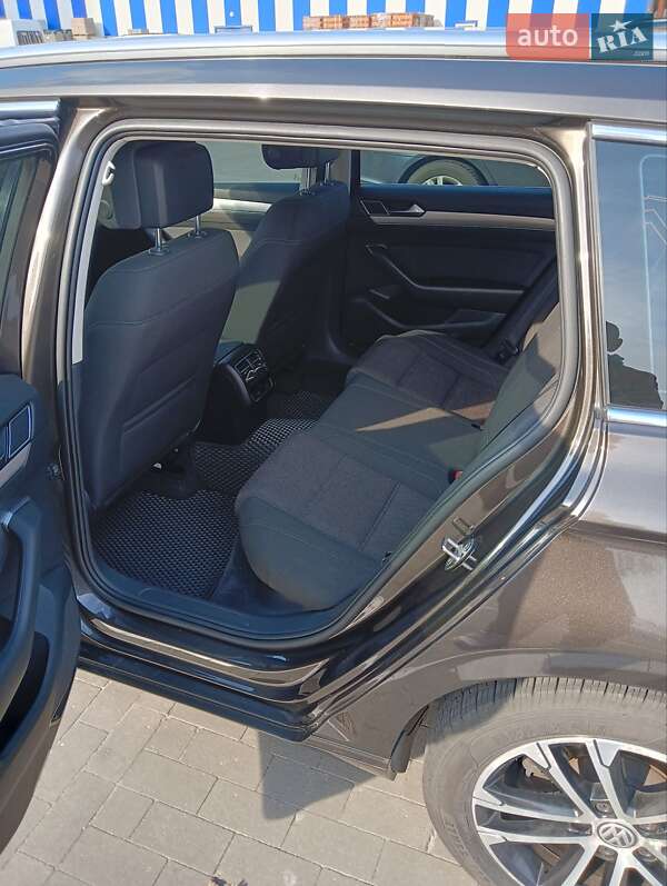 Универсал Volkswagen Passat 2015 в Броварах