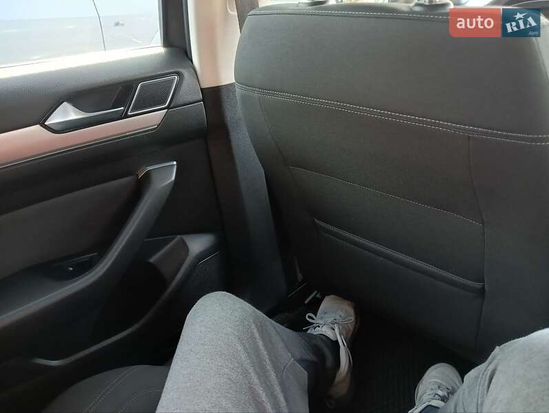 Универсал Volkswagen Passat 2015 в Броварах