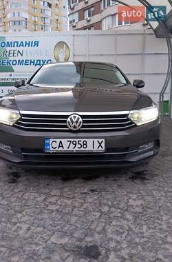 Универсал Volkswagen Passat 2015 в 
