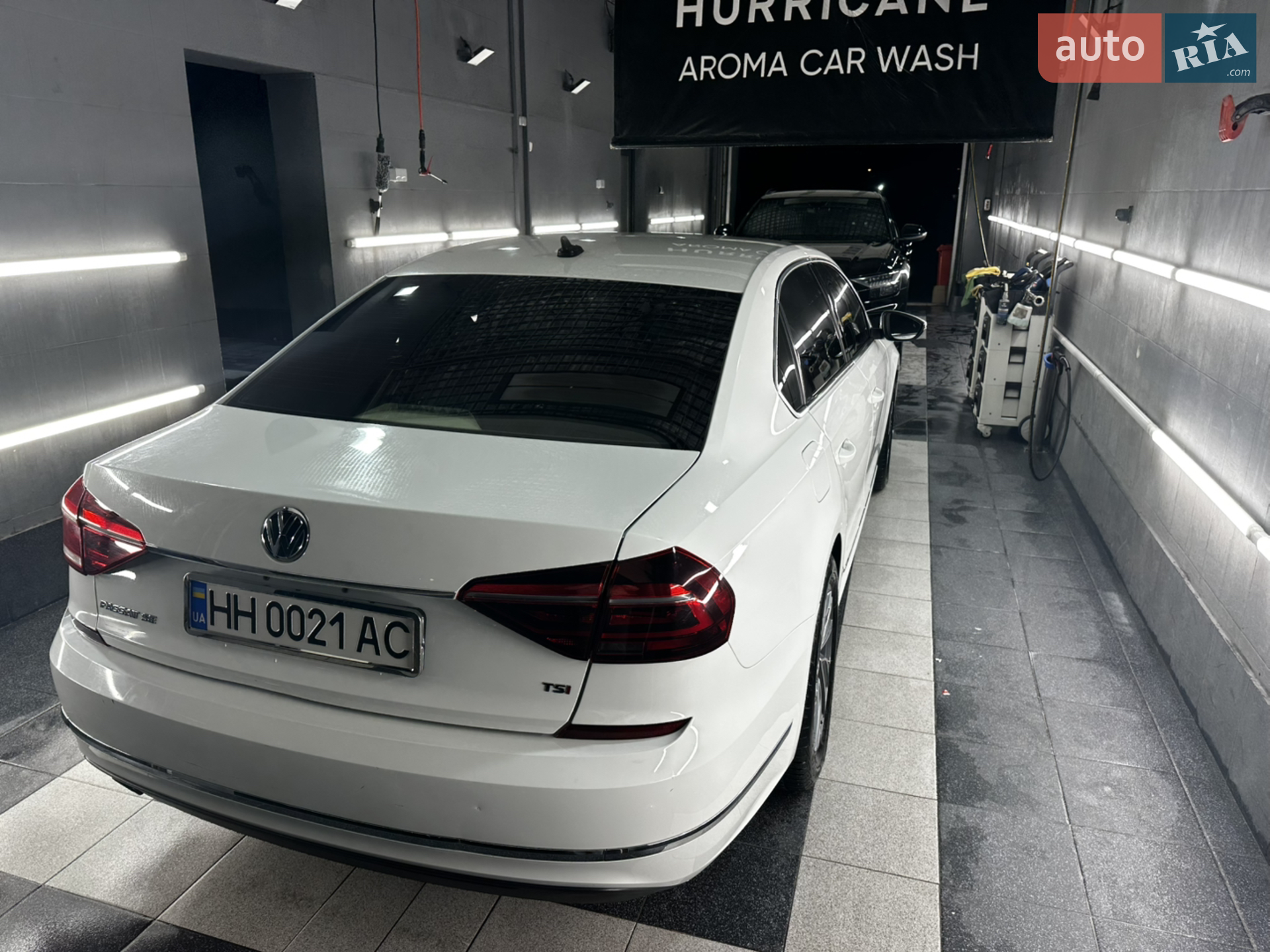 2017 Volkswagen Passat - мініатюра 10