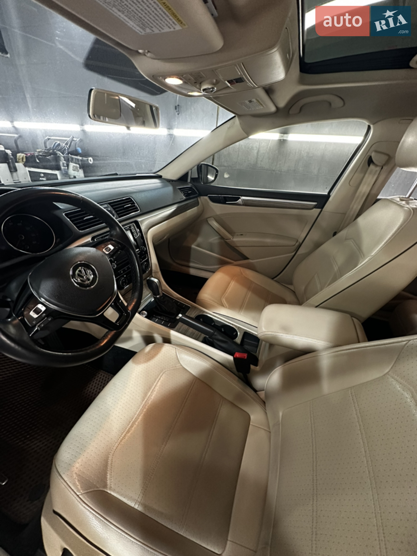2017 Volkswagen Passat - мініатюра 17