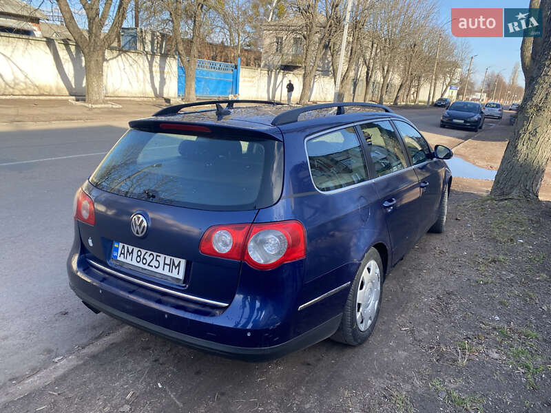 Универсал Volkswagen Passat 2007 в Коростене