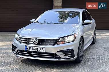 Седан Volkswagen Passat 2016 в 