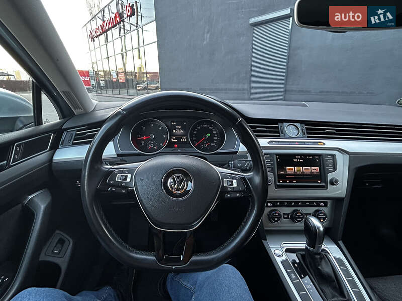Универсал Volkswagen Passat 2015 в Ужгороде фото 15 Универсал Volkswagen Passat 2015 в Ужгороде