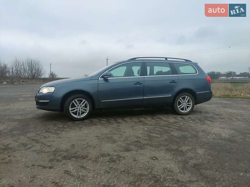 Универсал Volkswagen Passat 2009 в Горохове