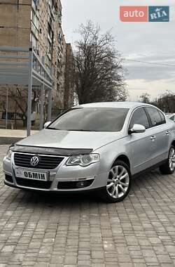 Седан Volkswagen Passat 2007 в 
