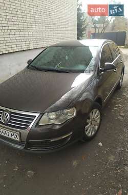 Седан Volkswagen Passat 2006 в 