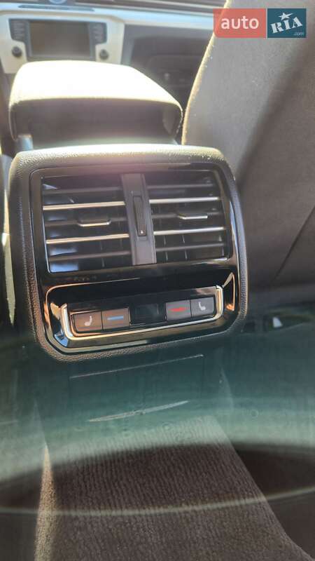 Универсал Volkswagen Passat 2017 в Косове фото 25 Универсал Volkswagen Passat 2017 в Косове