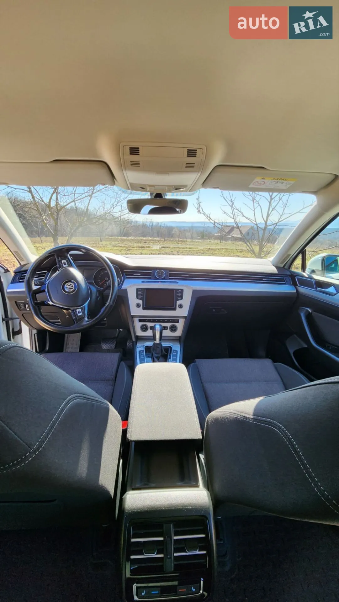2017 Volkswagen Passat - мініатюра 32