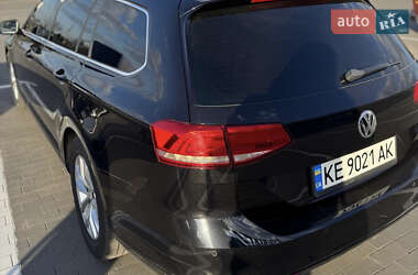 Универсал Volkswagen Passat 2015 в Николаеве