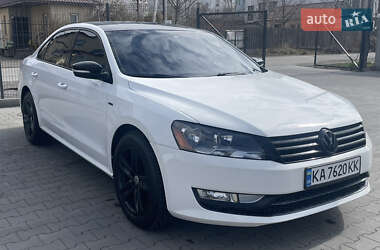 Седан Volkswagen Passat 2014 в Киеве