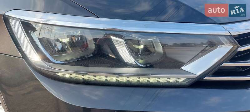 Универсал Volkswagen Passat 2017 в Вишневом