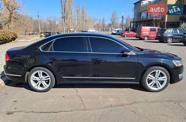 Седан Volkswagen Passat 2013 в 