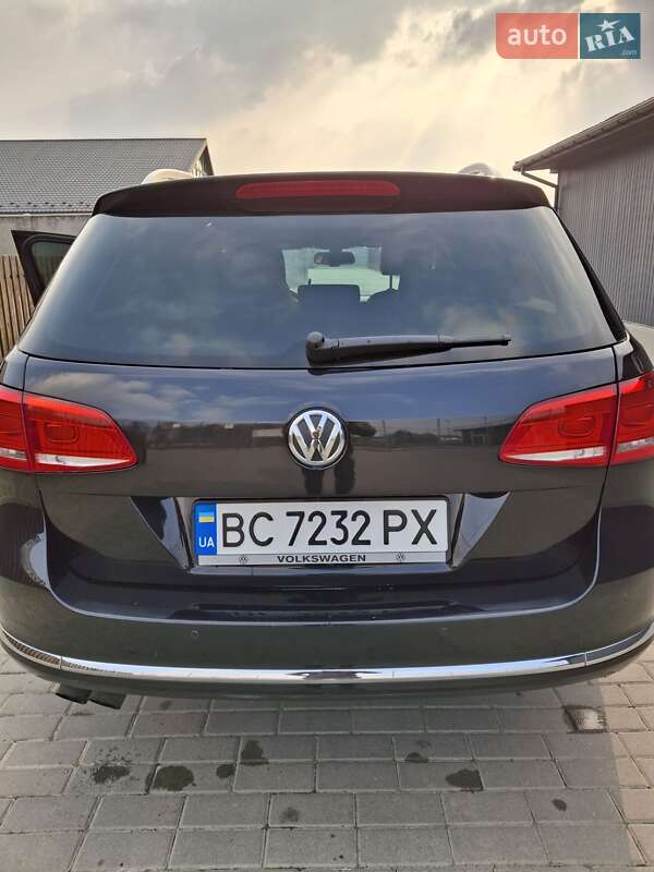 Универсал Volkswagen Passat 2011 в Львове
