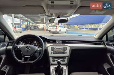 Універсал Volkswagen Passat 2015 в 