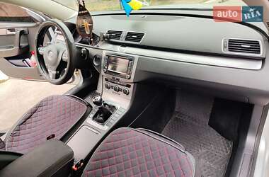 Седан Volkswagen Passat 2011 в 