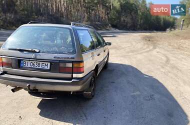 Універсал Volkswagen Passat 1993 в 