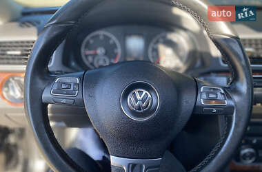 Седан Volkswagen Passat 2012 в 