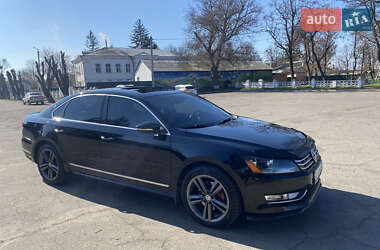 Седан Volkswagen Passat 2012 в 
